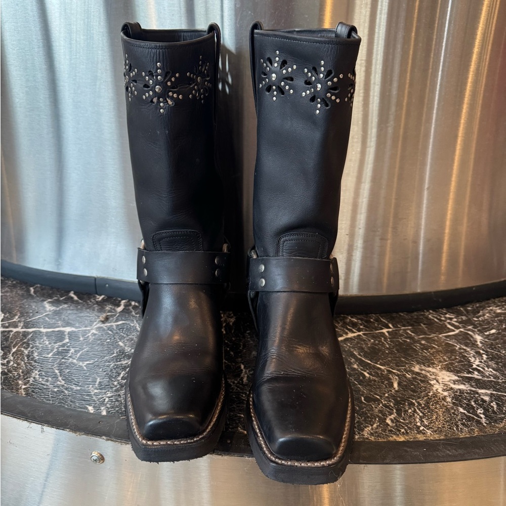 Frye Black Leather Harness Boots Studded Cutout Moto Western Women’s Sz 8 - Picture 3 of 8